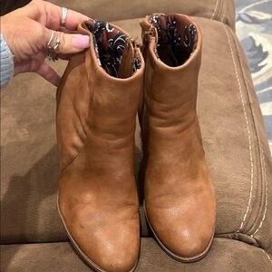 BareTraps Tan Ankle Booties